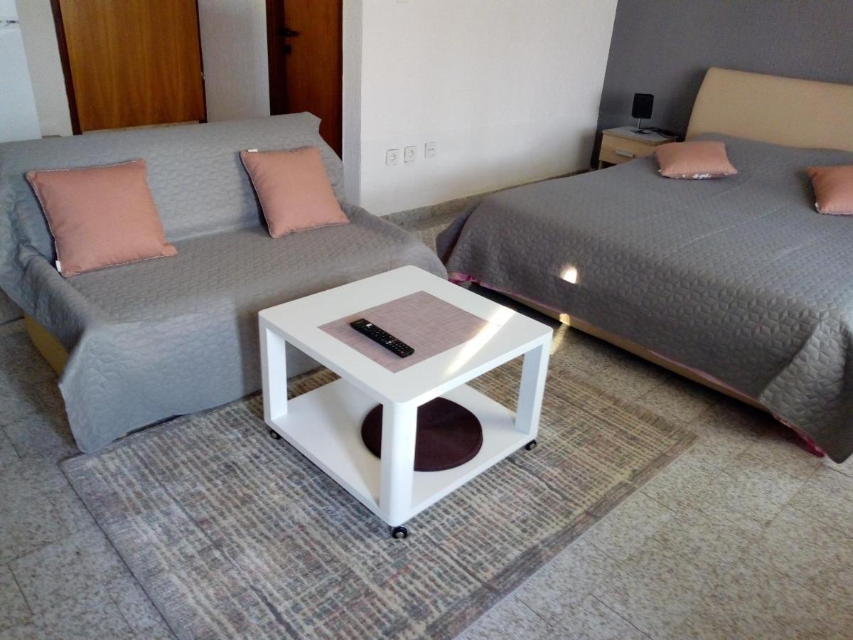 Apartmani Alma Pula Exteriér fotografie