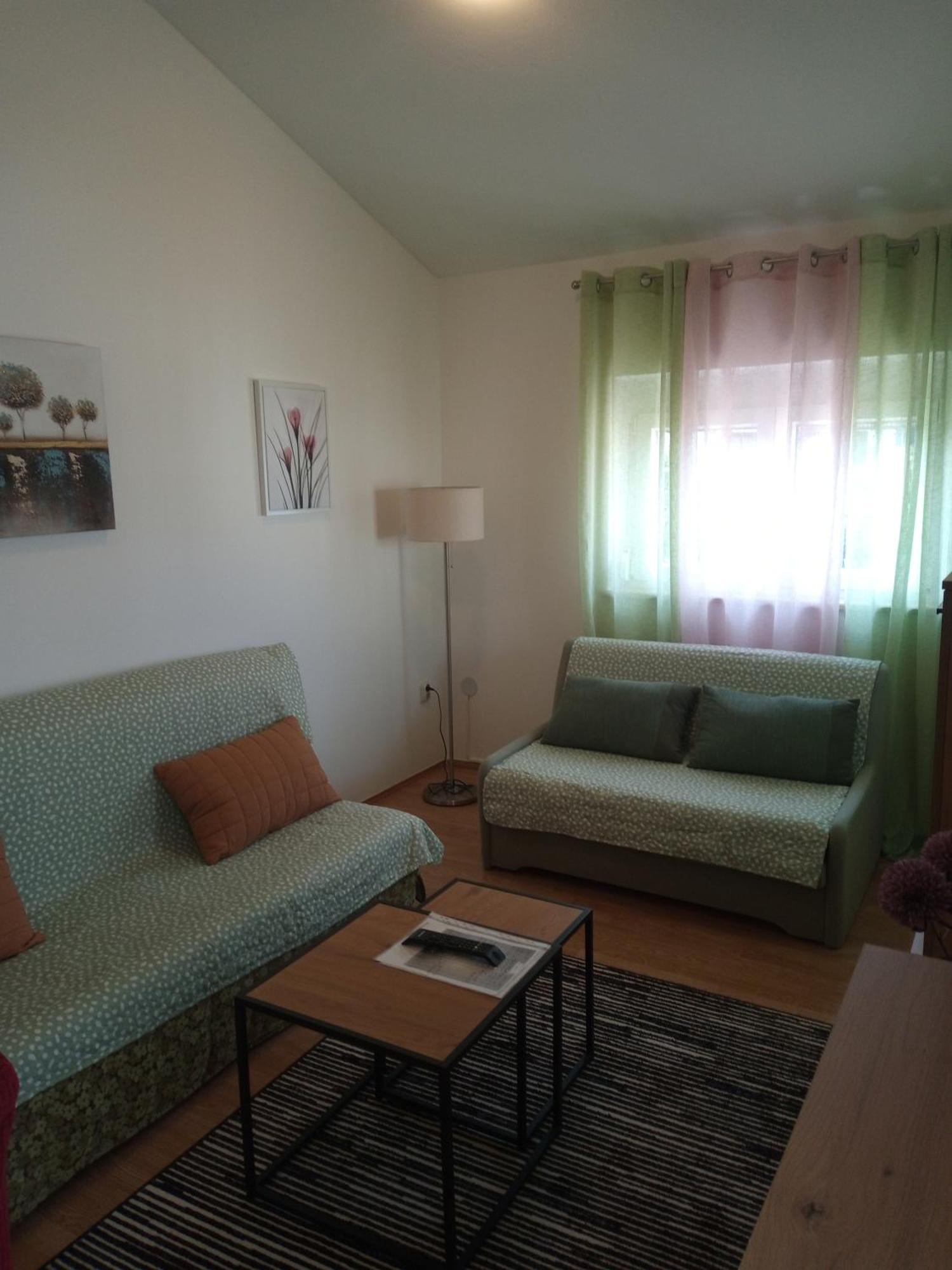 Apartmani Alma Pula Exteriér fotografie